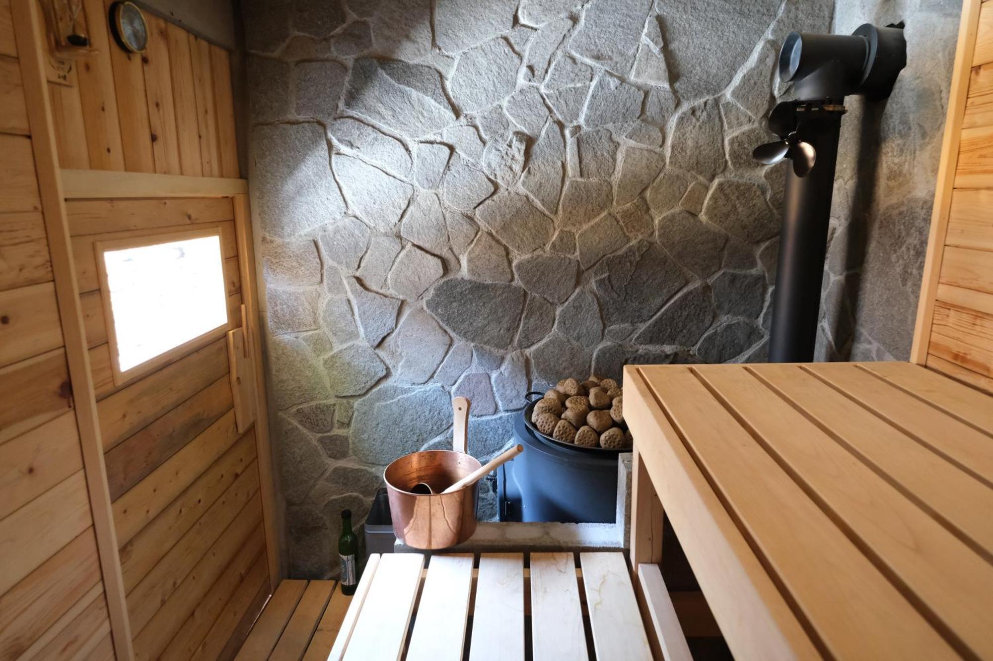 Akaishi Shouten Ina Buitenkant foto